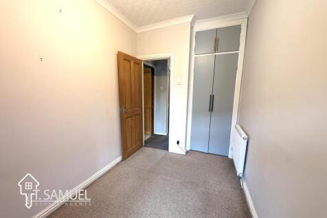 Bedroom 2a