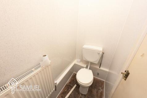 Retail unit 1