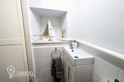 Downstairs WC