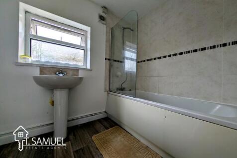 Downstairs Bathroom