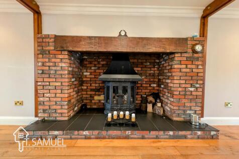 Log burner