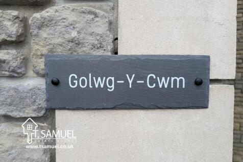 Name plaque