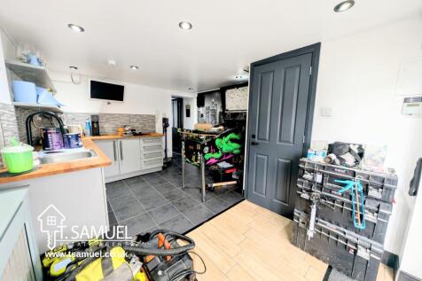 Garden Room