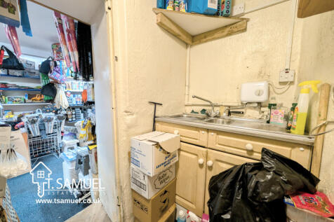 Wash room