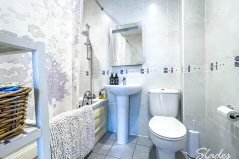 14 grand bathroom