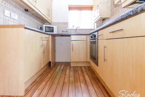 4 Woodside kitchen N
