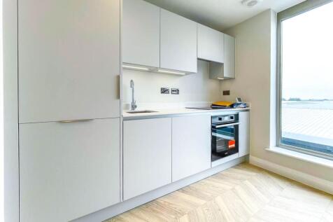 44 Bowmont Kitchen 2