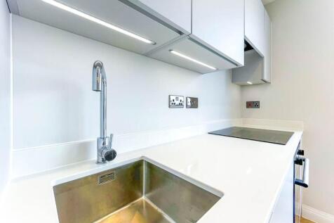 44 Bowmont kitchen 3