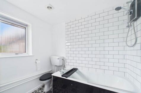 BATHROOM (2)