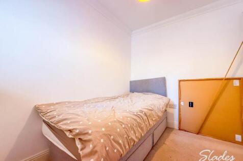 BEDROOM 2 (2)