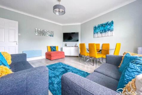7a carbery lounge 2