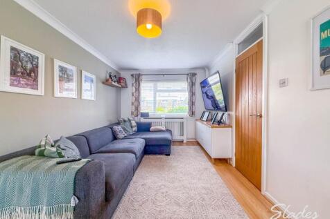 LOUNGE (2)