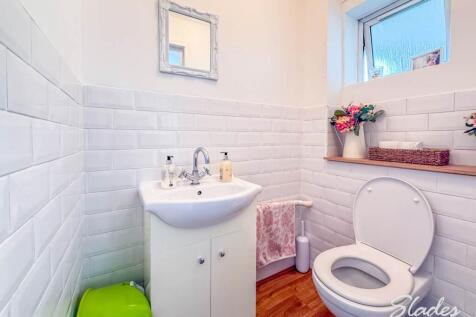 GF WC