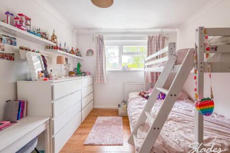 BEDROOM 2 (2)