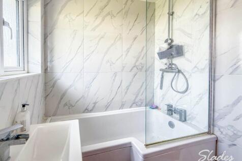 BATHROOM (2)