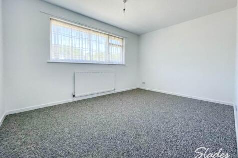 BEDROOM 2 (2)
