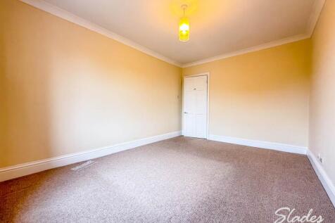 BEDROOM 2 (3)