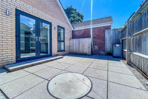 Patio 3
