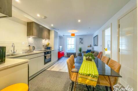 KITCHEN DINING