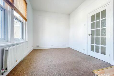 4 stourcliffe lounge