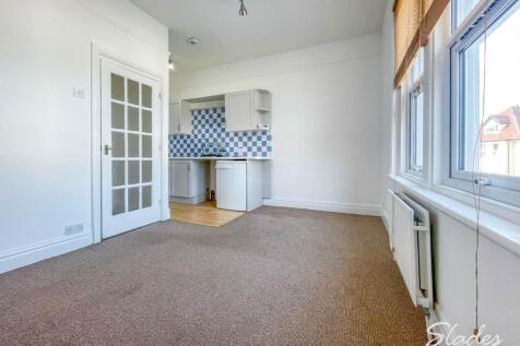4 stourcliffe lounge