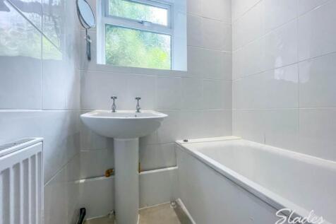 1 Berkeley bathroom 
