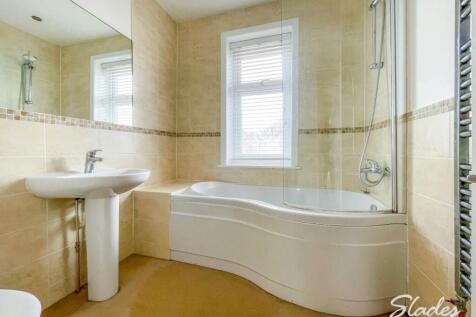 29 burleigh bathroom