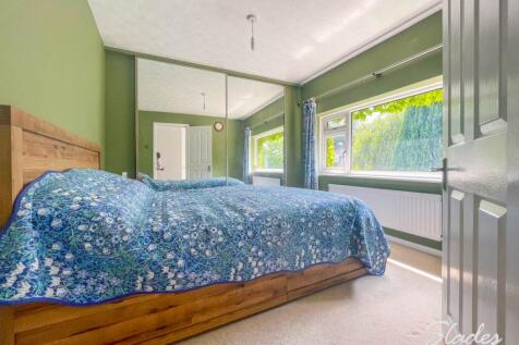 103 Meadway master b