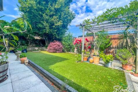 103 meadway garden 2