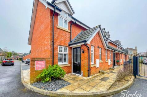 5 tuckton place fron