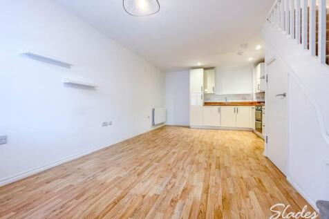 5 Tuckton Place loun
