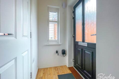 5 tuckton place entr