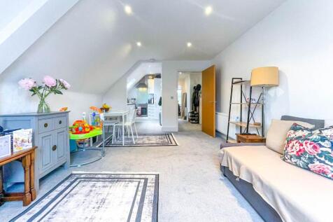 23a belle lounge 2