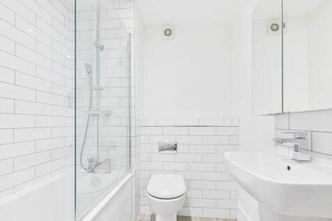 4 prince bathroom 