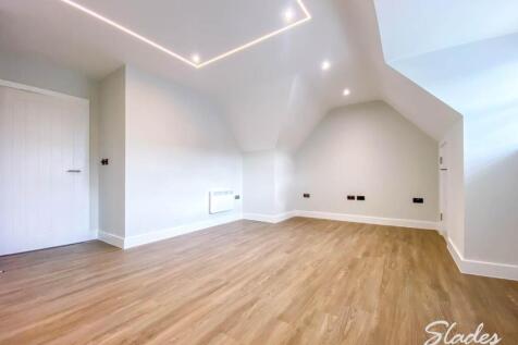 Flat 8 Lounge (2)