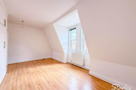 BEDROOM 1 (2)