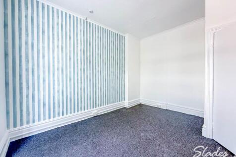 BEDROOM (2)
