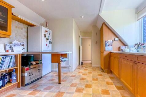 5 sea view kitchen 2