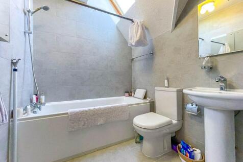 5 sea view bathroom 