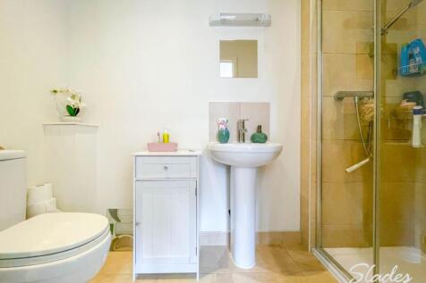 43 Grange en-suite 
