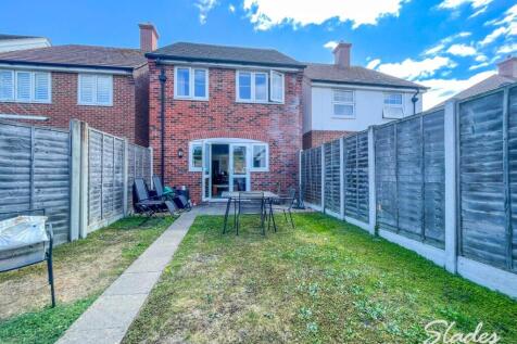 43 Grange garden 2