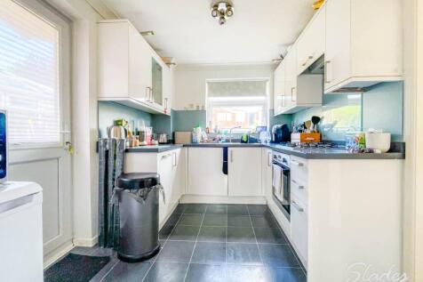 6 bronte kitchen 