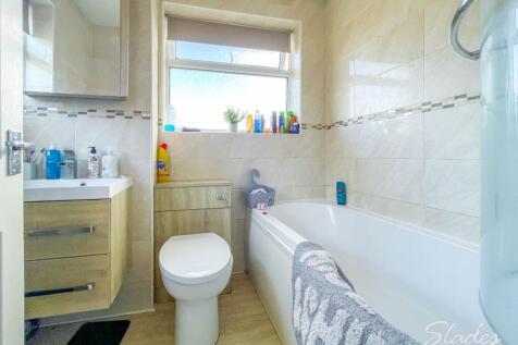 6 bronte bathroom