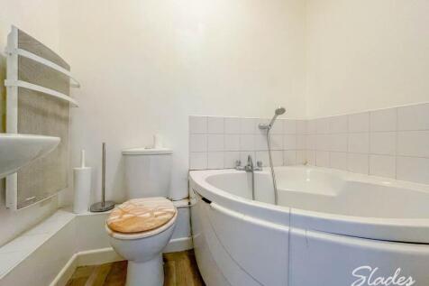 19b sea bathroom 