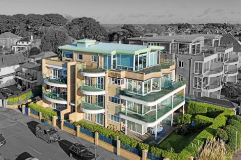 8 studland front of 