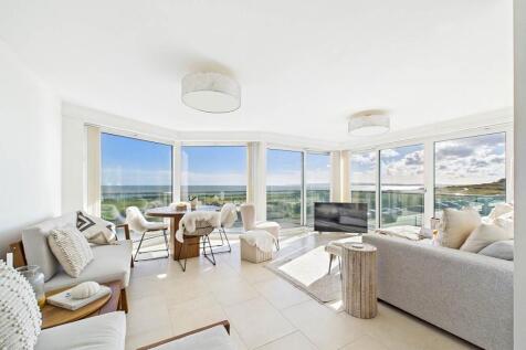 8 Studland lounge ma
