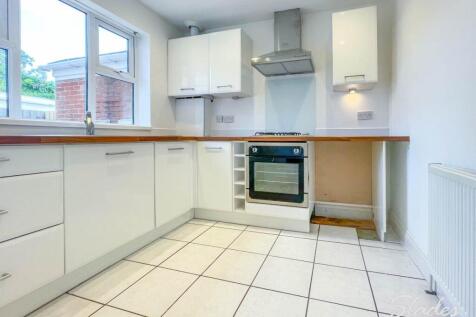16 Pauncefote kitche