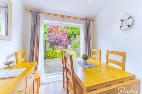 11 wicklea dining 2