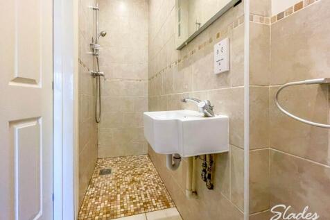 9 water en-suite 2
