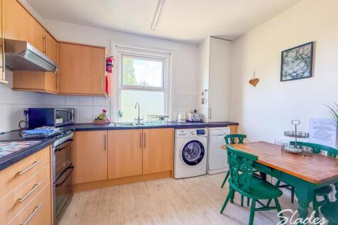 KITCHEN (2)